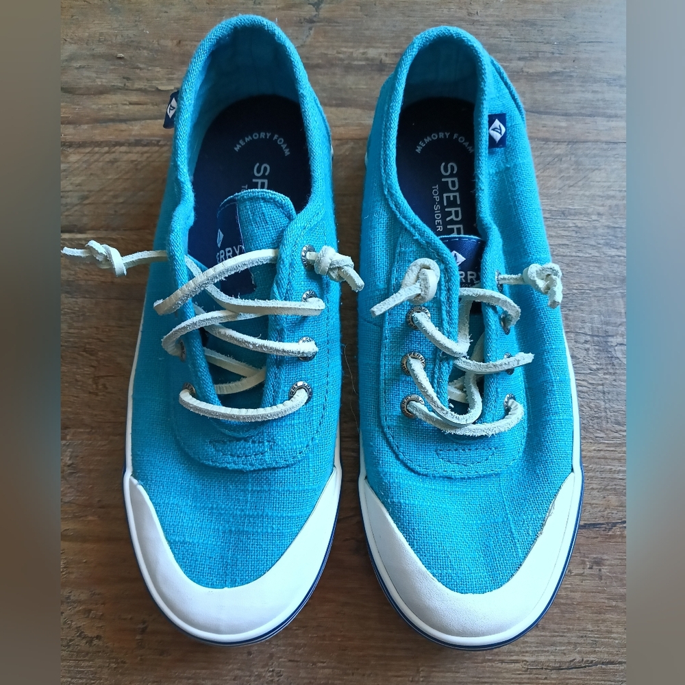 Sperry Women's Blue Canvas Shoes Size 6